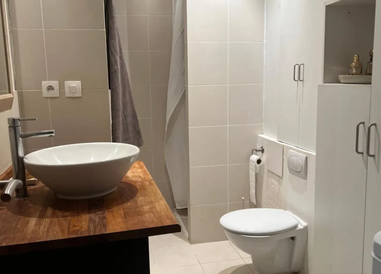 Bright Studio Bastille Guest house